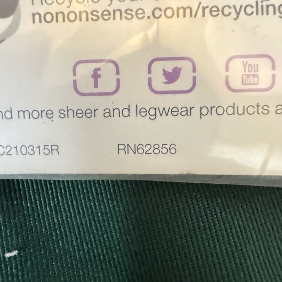 TWO pair of NEW No-Nonsense Ultra Sheer and Great Shapes Panty Hose Size C - Picture 6 of 10